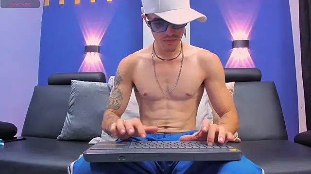 imsammytop online show from 10-23-25, 01:21