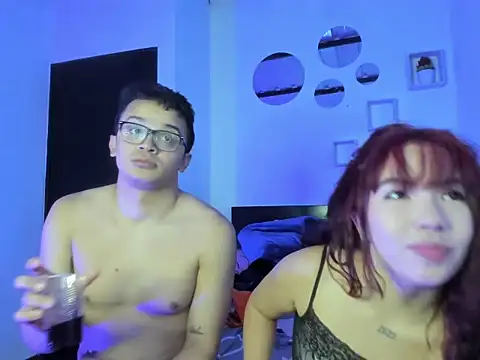 Danniel19 online show from 11-18-25, 12:38