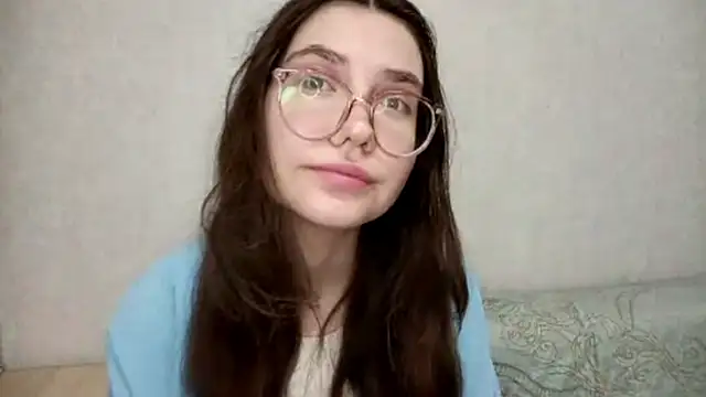 StacyMillerBom online show from 10-16-25, 02:18