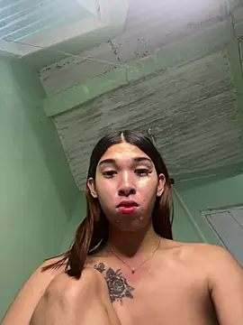 Snapshot of Yourdreamgoddess chatting on 07-24-26, 04:54 Yourdreamgoddess online show from 07-24-26, 04:54