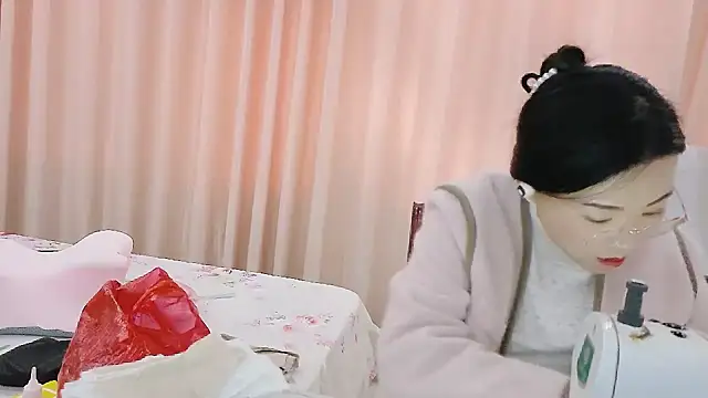 CCOO520 online show from 11-07-25, 06:02