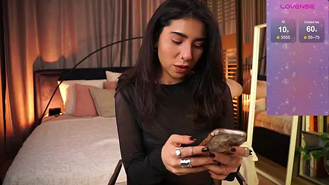 YokoKoko  online show from 11-11-25, 05:29