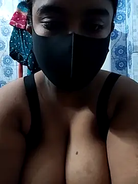 Snapshot of Rupali_Sen69 chatting on 10-18-25, 10:54 Rupali Sen69 online show from 10-18-25, 10:54