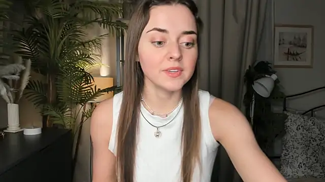 ThelmaJusto online show from 11-15-25, 02:13