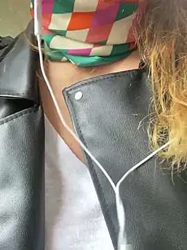 melisss2 online show from 11-26-25, 08:26