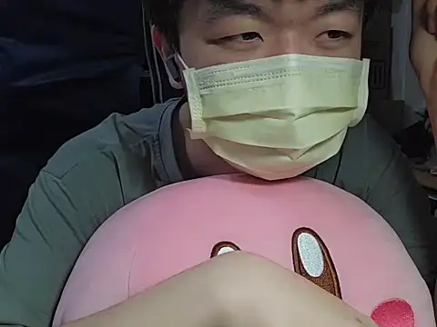 Snapshot of fox165 chatting on 04-02-26, 04:59 fox165 online show from 04-02-26, 04:59