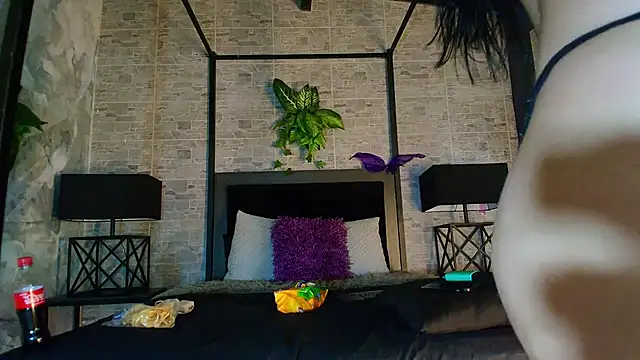 Kylie Foxx online show from 01-10-26, 07:15