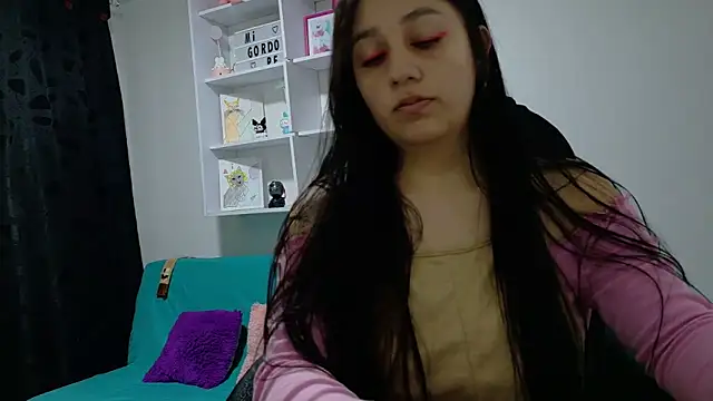 Snapshot of KOREN_JALAA chatting on 04-18-26, 11:38 KOREN JALAA online show from 04-18-26, 11:38