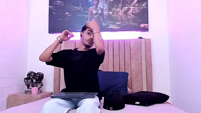 Timothe Evans online show from 01-09-26, 04:37