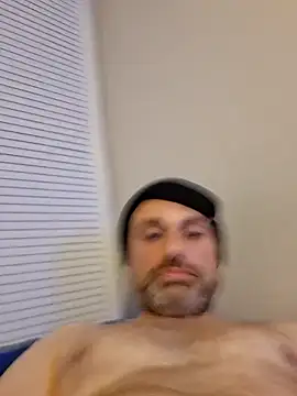 Snapshot of jfro553 chatting on 11-26-25, 08:37 jfro553 online show from 11-26-25, 08:37