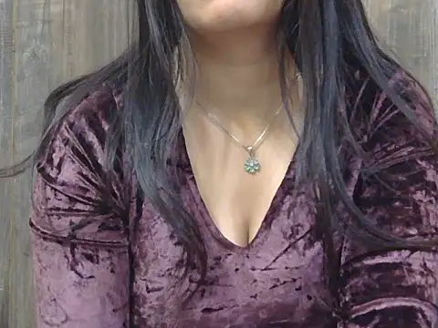 Hot Meadow online show from 12-05-25, 06:33