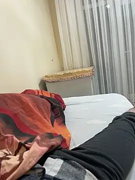 Snapshot of genckaan00 chatting on 10-10-25, 06:07 genckaan00 online show from 10-10-25, 06:07