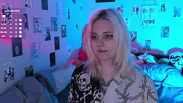 bixxxiz online show from 11-23-25, 01:22