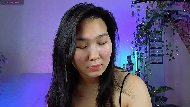 Snapshot of Yoon_Mii chatting on 10-09-25, 12:58 Yoon Mii online show from 10-09-25, 12:58