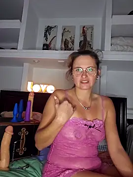 xcrazzycat online show from 11-27-25, 12:29