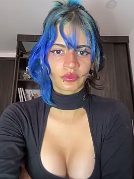 sukulaurens online show from 04-04-26, 05:54