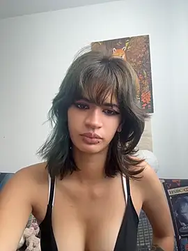 sukulaurens online show from 06-18-26, 06:01