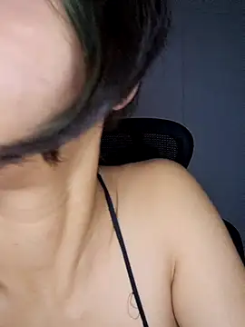 sukulaurens online show from 07-29-26, 04:10