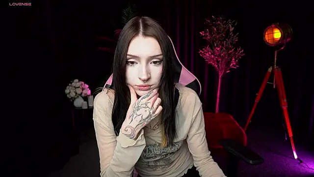 Trix Void online show from 02-21-26, 12:06