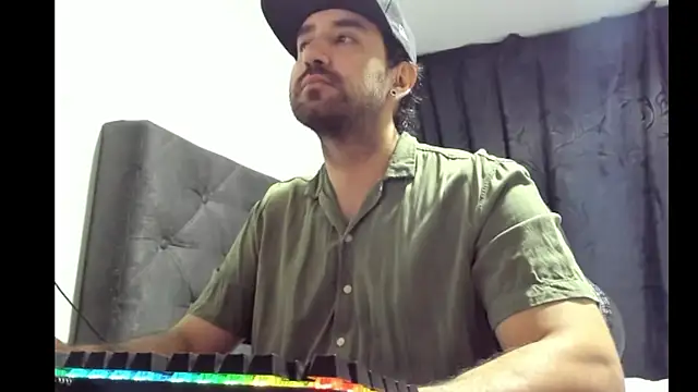 coolfriki online show from 01-11-26, 01:54