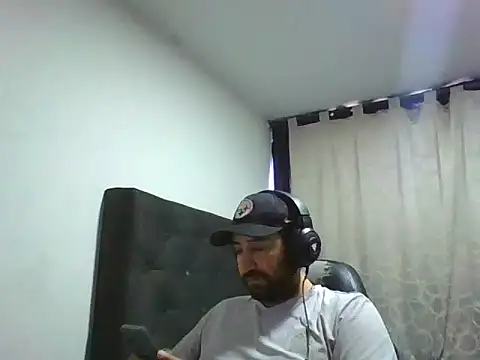 coolfriki online show from 06-22-26, 07:44