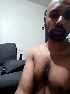 T1T012 online show from 02-04-26, 06:03