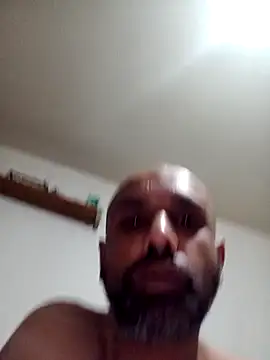 T1T012 online show from 04-05-26, 10:07