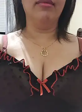 lina ae online show from 10-06-25, 09:45