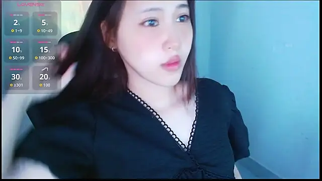 Snapshot of mystica-myst chatting on 05-31-26, 02:35 mystica-myst online show from 05-31-26, 02:35