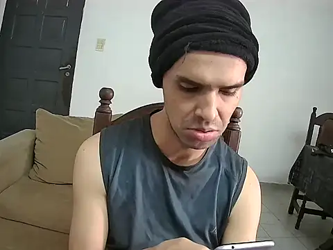 gaytubela online show from 10-06-25, 08:28
