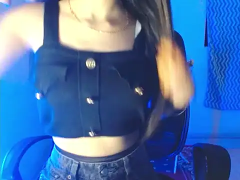 Roiseeee online show from 02-11-26, 05:34