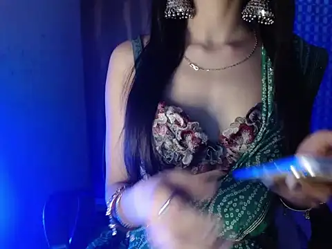 Roiseeee online show from 02-20-26, 06:26