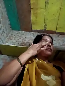 Snapshot of Nm_sanjna chatting on 06-13-26, 11:02 Nm sanjna online show from 06-13-26, 11:02