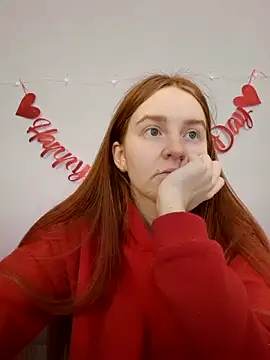 Evarey  online show from 02-06-26, 05:12