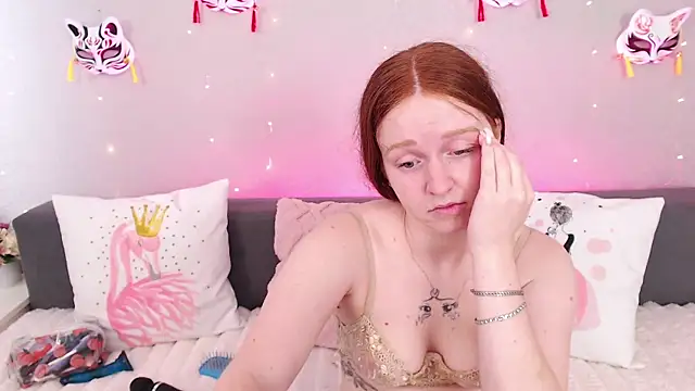 Evarey  online show from 07-17-26, 05:14