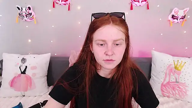 Evarey  online show from 07-30-26, 07:18