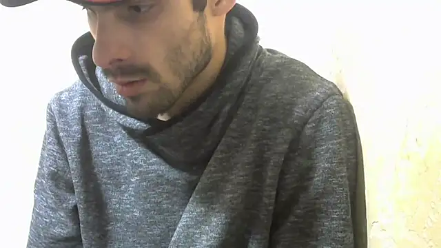 Snapshot of MakabulaAndrey chatting on 10-31-25, 07:26 MakabulaAndrey online show from 10-31-25, 07:26