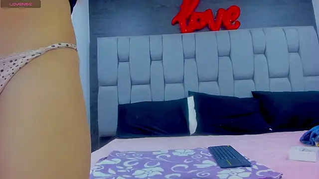 Abby-horny online show from 10-08-25, 08:39