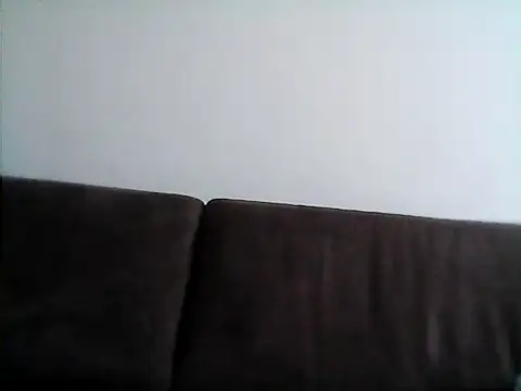 Snapshot of Karivane chatting on 03-10-26, 10:42 Karivane online show from 03-10-26, 10:42