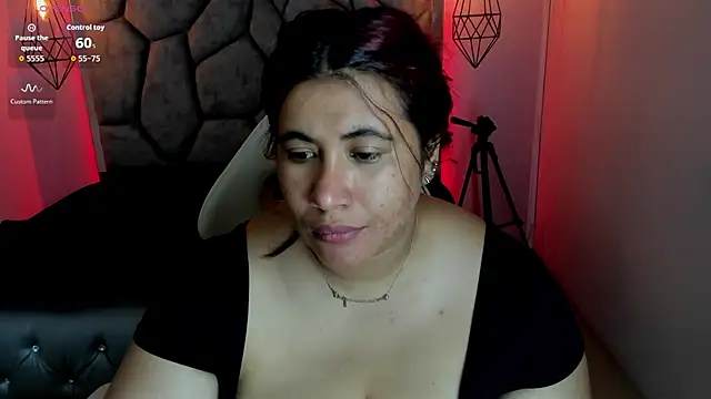 Addyy 02 online show from 05-25-26, 04:02