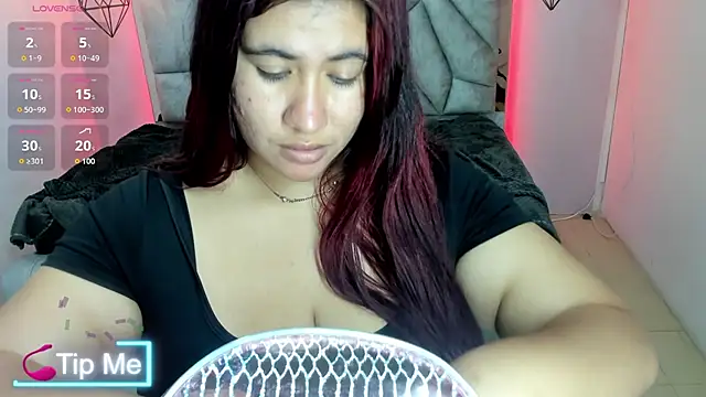 Addyy 02 online show from 06-10-26, 07:02