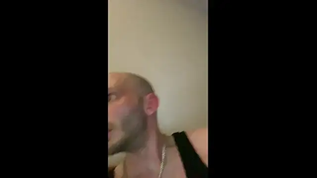 Snapshot of MolleDolle chatting on 06-25-26, 04:45 MolleDolle online show from 06-25-26, 04:45