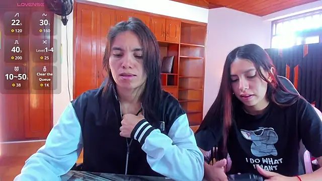 Sofy and Mia online show from 01-09-26, 12:52