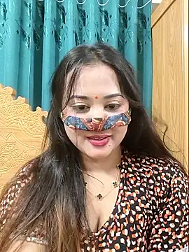 Beauty Queen Soniya online show from 05-15-26, 07:59