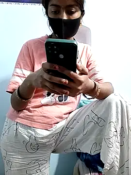 Payal G online show from 11-14-25, 04:06