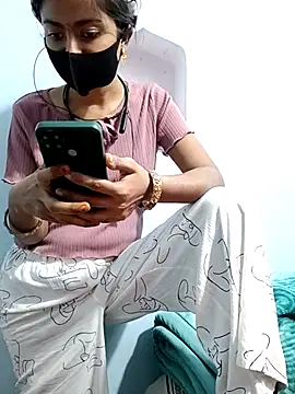 Payal G online show from 11-18-25, 04:44