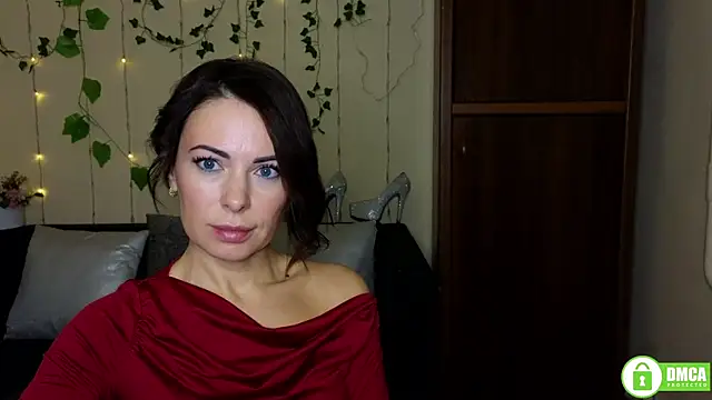 Rita lovvylyou online show from 10-30-25, 06:26