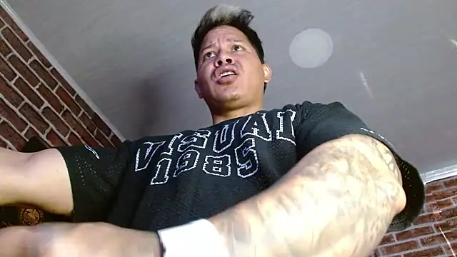 jordan bigcock  online show from 06-10-26, 07:46