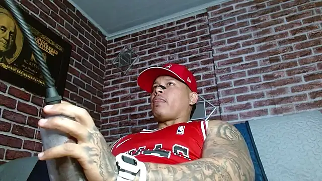 jordan bigcock  online show from 07-09-26, 04:16