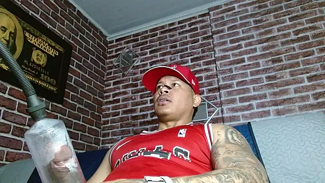 jordan bigcock  online show from 07-28-26, 04:39